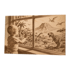 Holzbild 40 × 30 cm mit graviertem Motiv Kind am Dino-Fenster: Kind am Fenster, draußen T-Rex und Vulkan